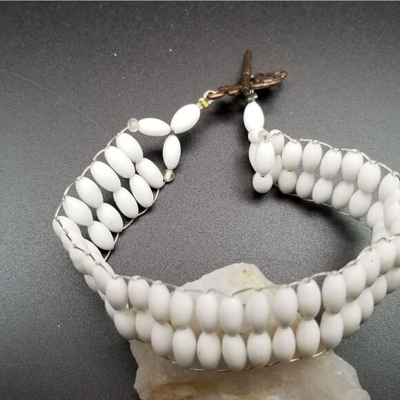 NativeĀ bone white beaded multi tierābracelet. B312 - Picture 3 of 3